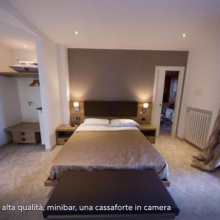 Dolcevita Rooms Arma di Taggia Exterior photo