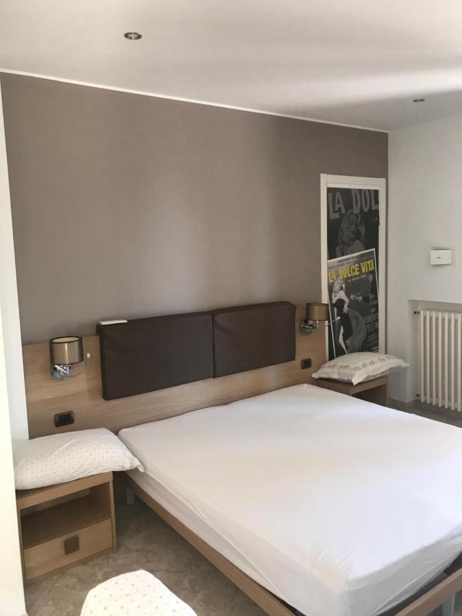Dolcevita Rooms Arma di Taggia Exterior photo